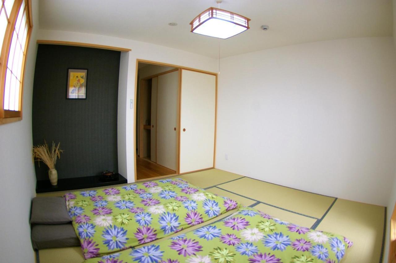 Hotel Vegan Minshuku Sanbiki Neko Kyōto Esterno foto